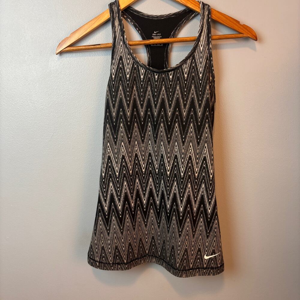 Nike Dri-Fit Racerback Tank Gray/Black Zigzag Pattern Size XS